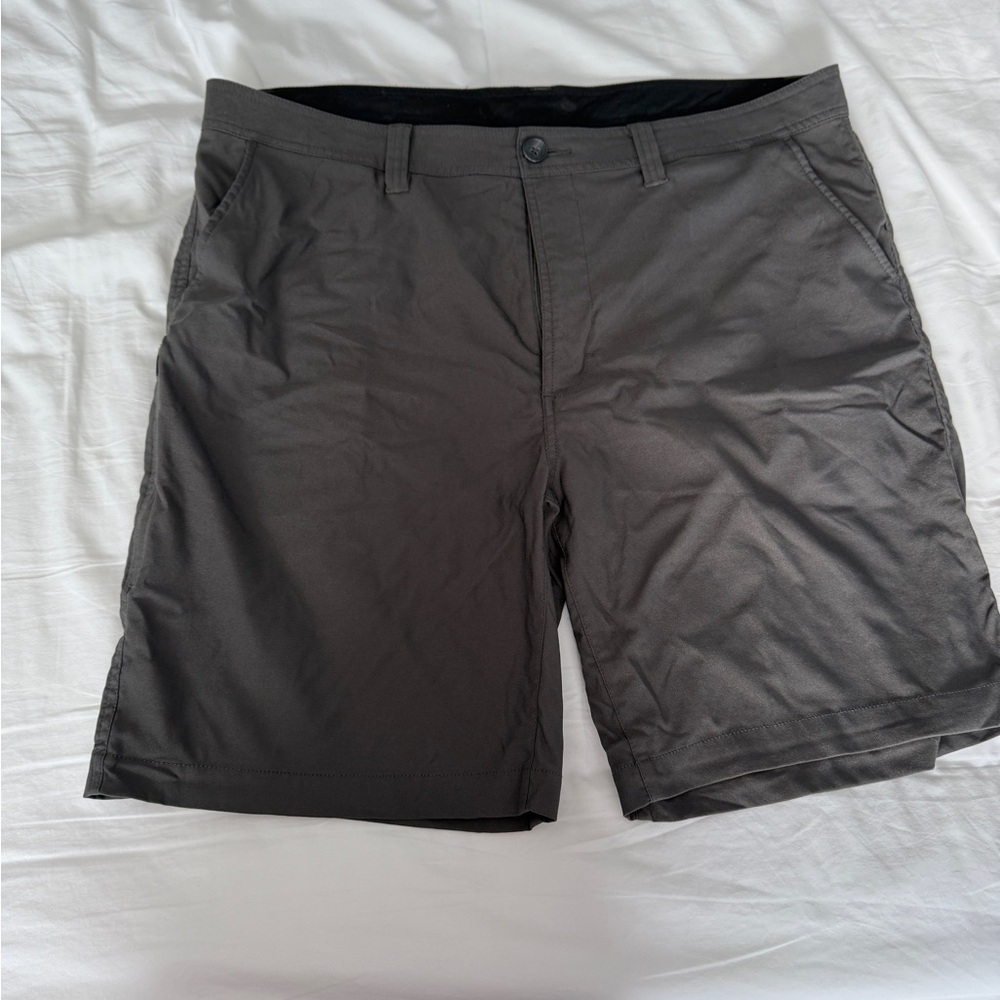 Men's Prana Gray Shorts EUC